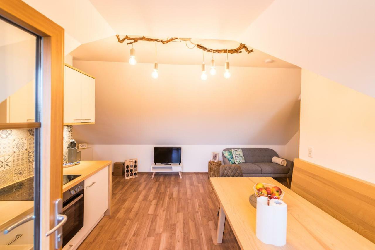 Winzer Suite - Weingut Dietl Riegersburg Exterior foto