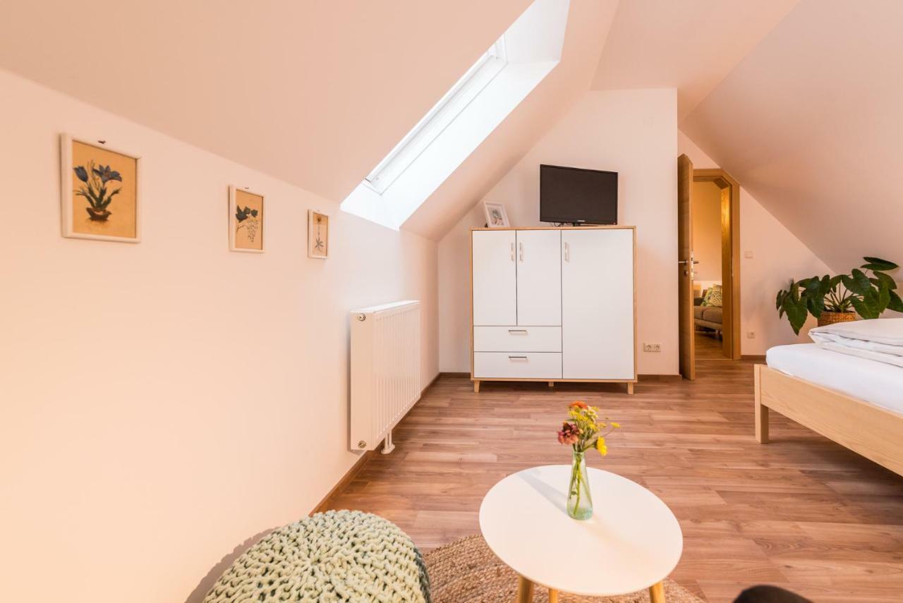 Winzer Suite - Weingut Dietl Riegersburg Exterior foto
